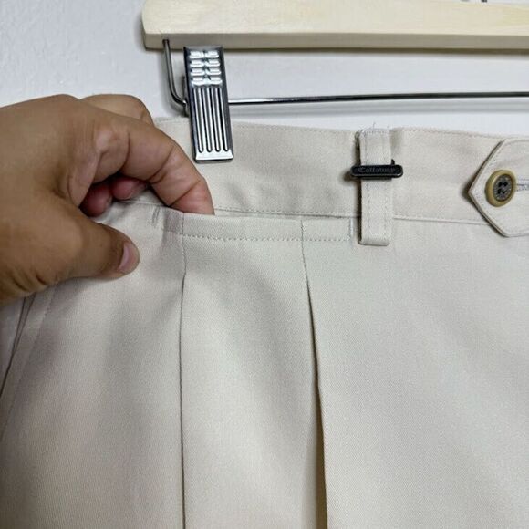 Callaway Golf Shorts Mens 36x9 Pro-Spin Pleated Chino Beige Khaki Outdoor - Picture 3 of 14